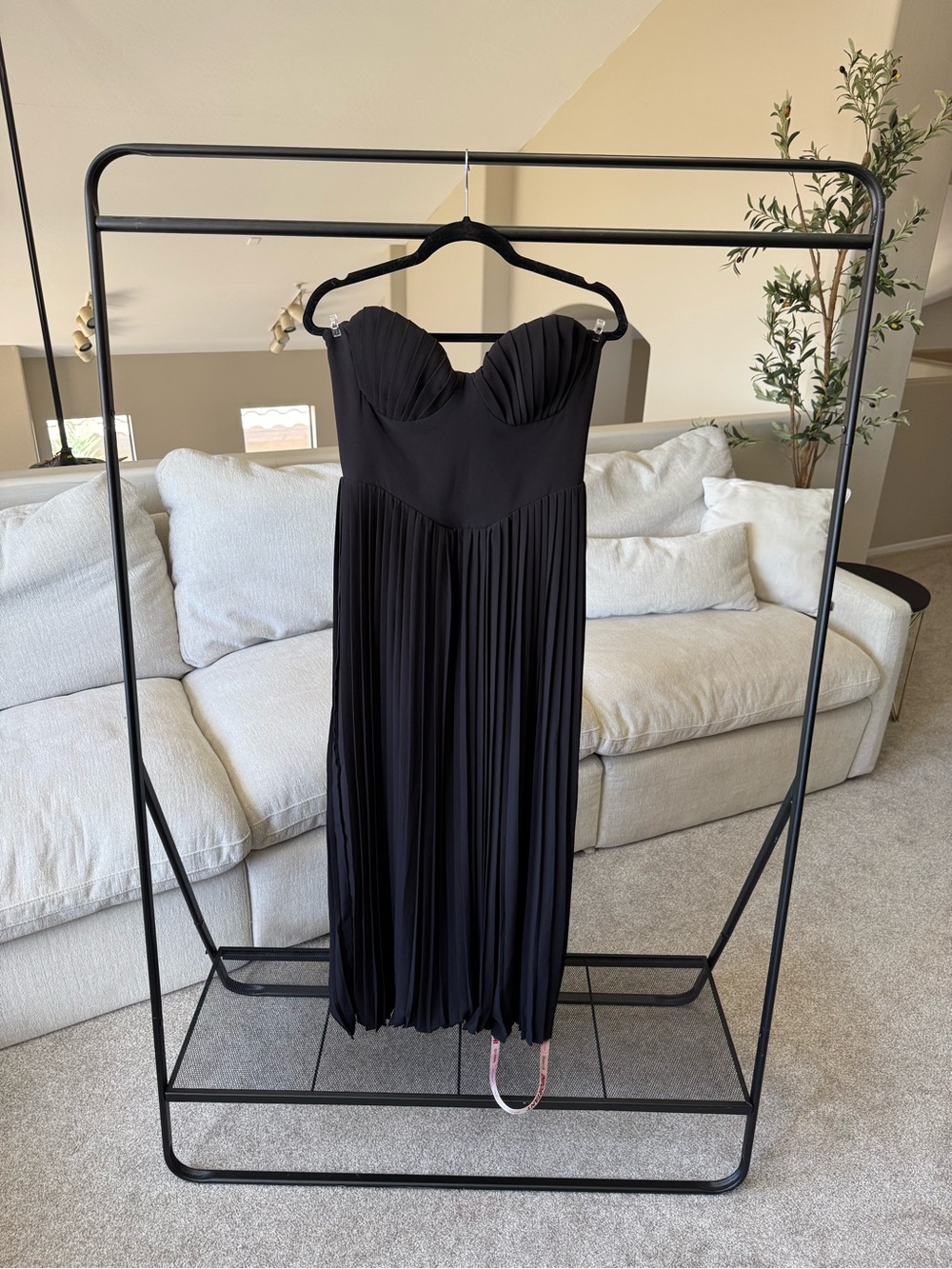 House of CB - Marcella Black Georgette Pleated Maxi Dress - Picture 4 of 5